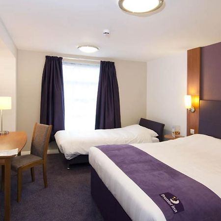 Premier Inn Stratford- Upon- Avon Central Esterno foto