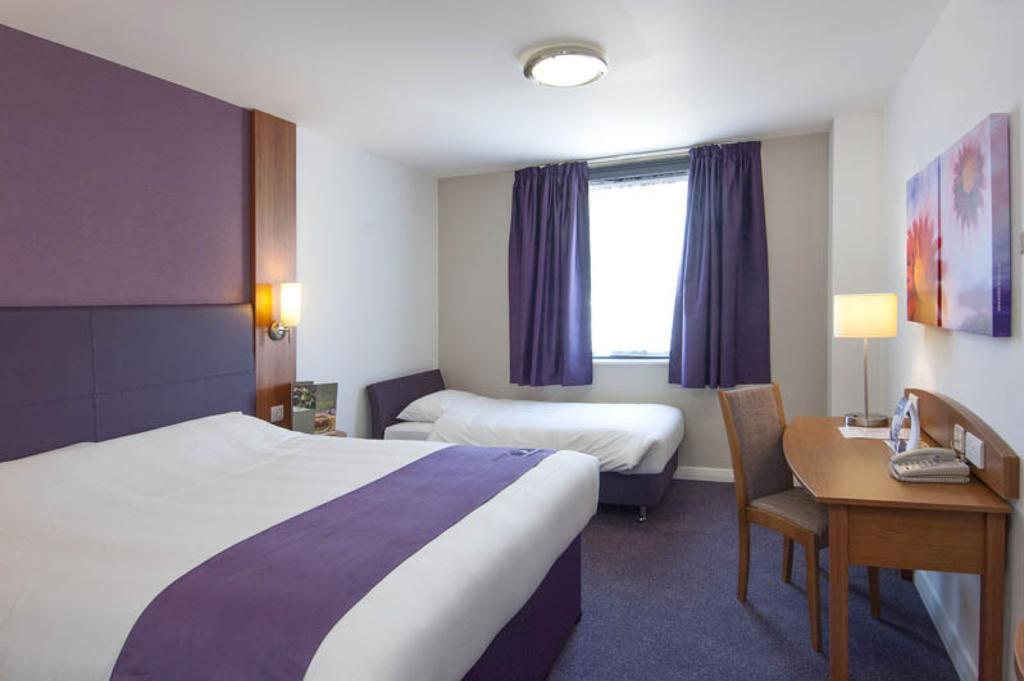 Premier Inn Stratford- Upon- Avon Central Esterno foto