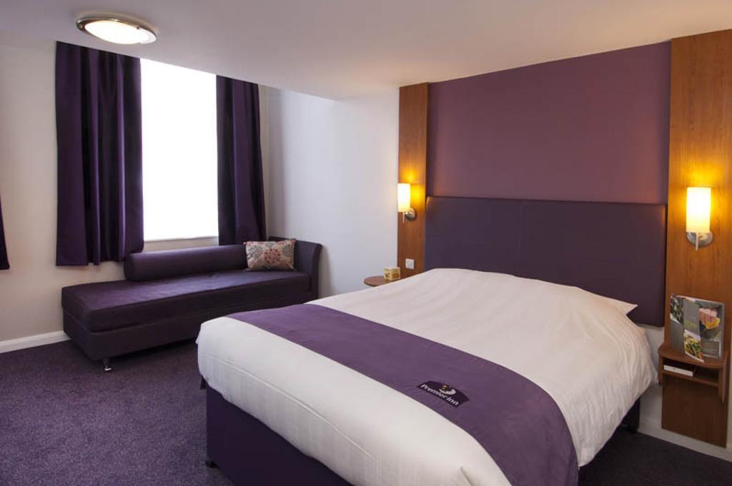 Premier Inn Stratford- Upon- Avon Central Esterno foto