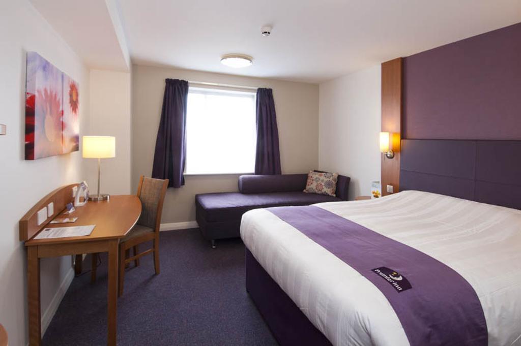 Premier Inn Stratford- Upon- Avon Central Esterno foto