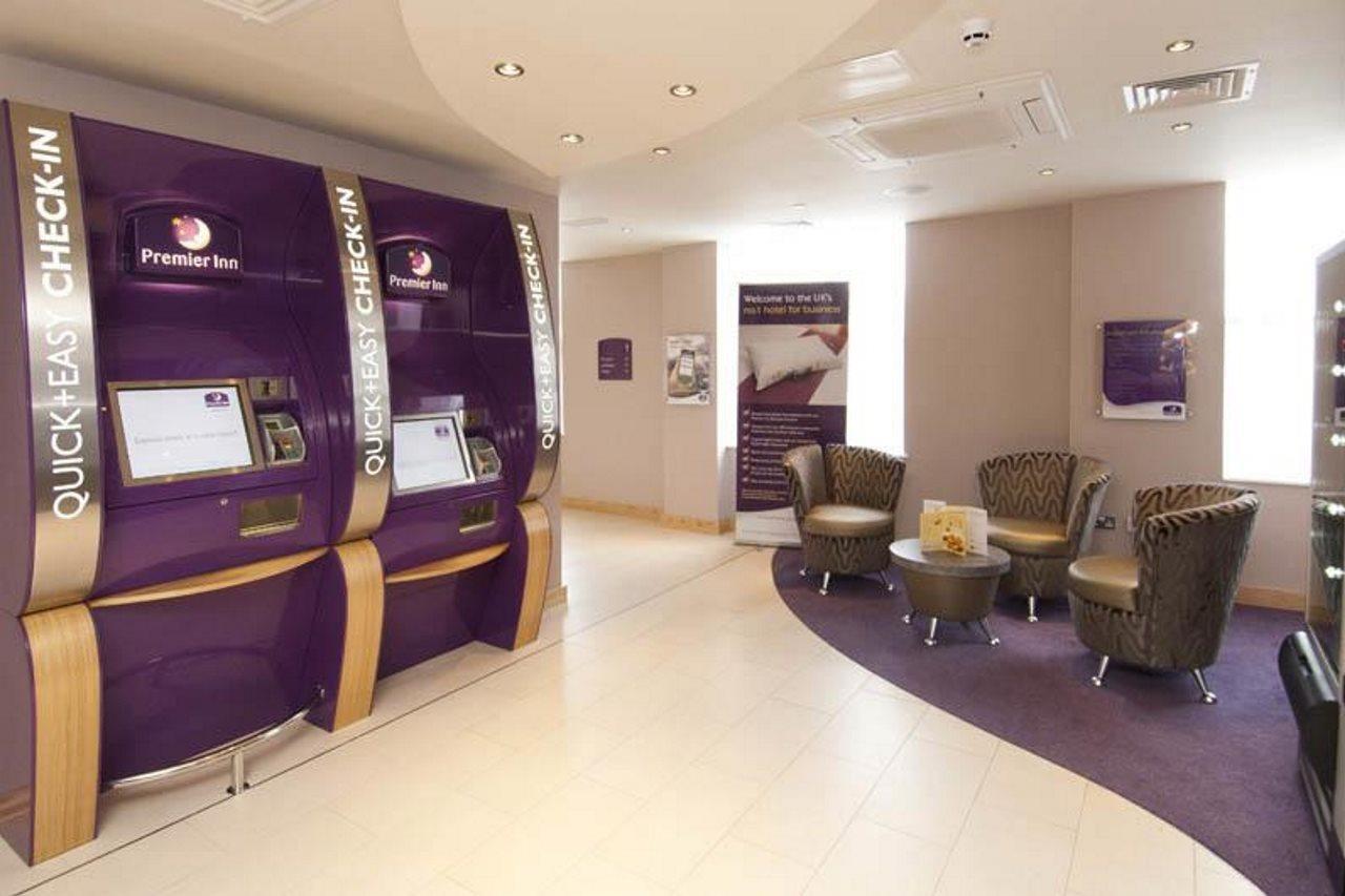 Premier Inn Stratford- Upon- Avon Central Esterno foto